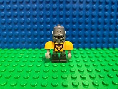 Lego Axl Bot Minifigura Nexo Knights 70322 nex060 CMF Lote Raro Retirado Difícil de Encontrar Robot Foto 1 de 4