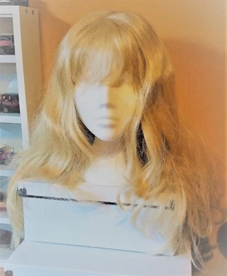 WOMENS / GIRLS HAIR ACCESSORIES / WIGS / TIARAS / SHOWER / WEAVING CAPS ETC... - Image 1 of 4