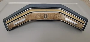 1974 1975 1976 FORD TORINO ELITE HORN PAD WITH CRUISE CONTROL - Picture 1 of 5