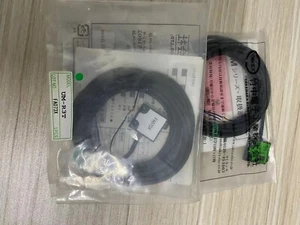 1pc new sensor UM-T15DT #F22 - Picture 1 of 4
