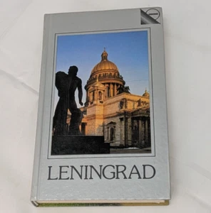 LENINGRAD A GUIDE By Pavel Kann Hardcover Book 1984 - Picture 1 of 7