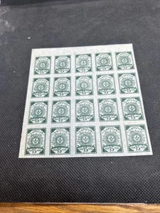 1919 Latvia Green 15 Kap Block Of 20 Mint Unhinged Stamps - Picture 1 of 5