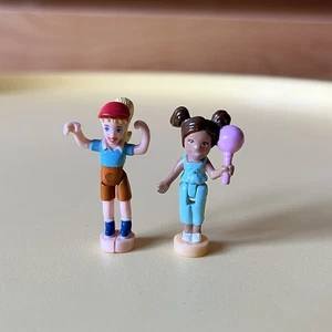2 x Polly Pocket Mini Figuren Mattel 56 & 129 - Bild 1 von 2