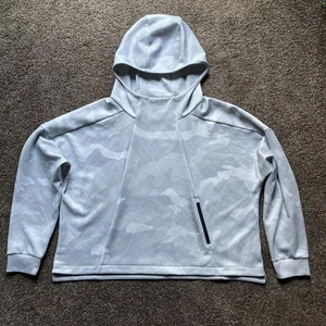 The Northface women’s camouflage sweatshirt cropped.Size L - Picture 1 of 9