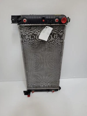  2009 - 2014 CHEVROLET SUBURBAN 1500 Radiator With Enhanced Cooling Package  - Image 1 of 4