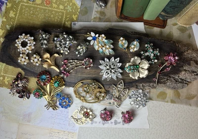 Lote de 20 piezas de joyería vintage colorida con flores de diamantes de imitación V1071 Foto 1 de 4