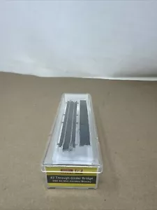 Micro-Trains Line 83' Through-Girder Bridge 990 40 95 Boxed. Z gauge (1:220) - Picture 1 of 4