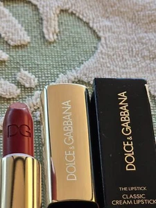 Dolce & Gabbana The Lipstick Classic Cream Lipstick Ultra 650 - Picture 1 of 7