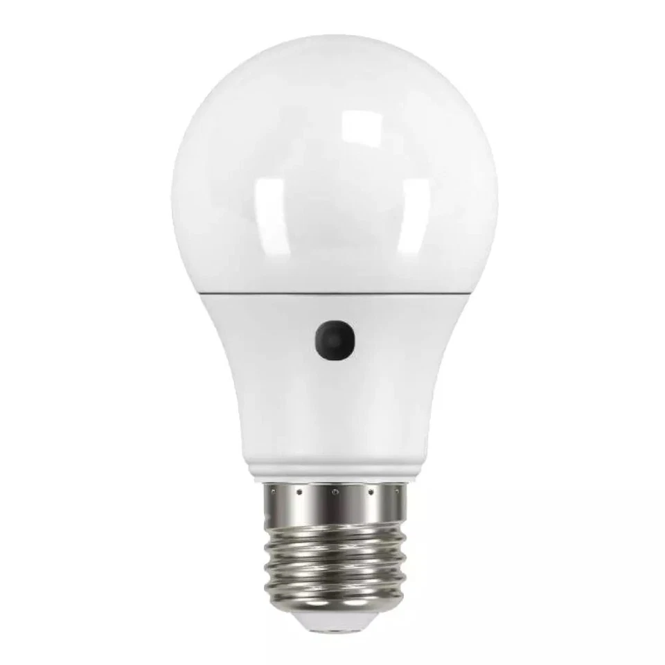 Venture LED 5W = 40W ES E27 Dusk till Dawn Sensor Light Bulb, Cool White 5000K - Image 1 of 1
