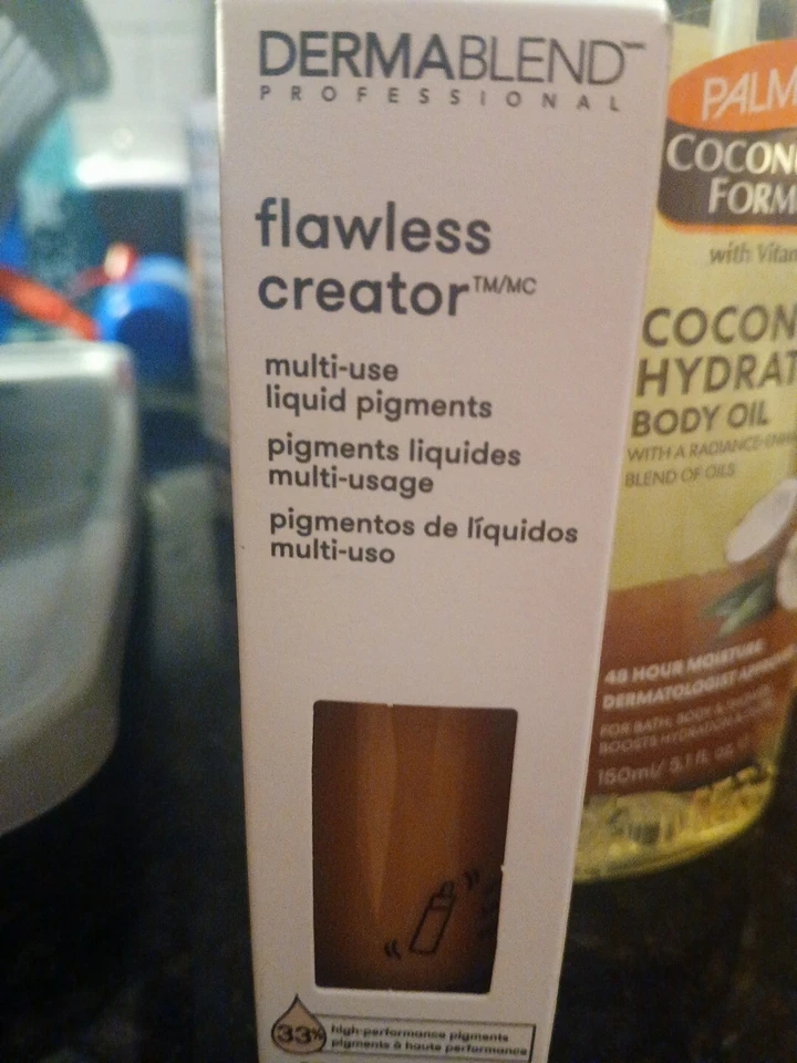 Dermablend Professional Flawless Creator Lightweight Foundation 1 FL oz - Image 1 of 1