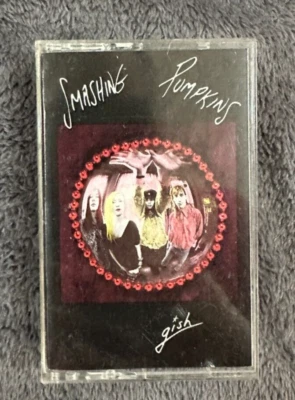 SMASHING PUMPKINS ‎– Gish 1994 US ReM cassette Billy Corgan - Image 1 of 3