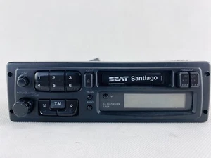 Genuine Seat Clarion - Santiago Car Cassette Radio Player / Unlocked / Tested - Picture 1 of 8