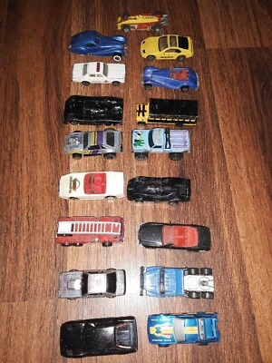 Lote de 17 autos y camiones Matchbox y Hot Wheels raros de colección de los años 80, bin19 Foto 1 de 2