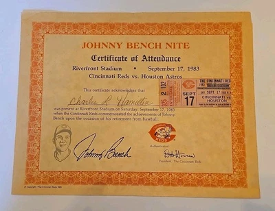 Boleto nocturno Johnny Bench y certificado de asistencia - Último jonrón ROJOS Foto 1 de 4