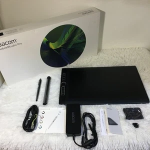 Wacom Mobile Studio Pro 16 i7 16GB Ram 512 SSD Core i7 15,6 Zoll Window10 gebraucht - Bild 1 von 6