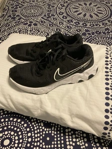 Nike Renew Laufschuhe - Größe 9,5 - Bild 1 von 5