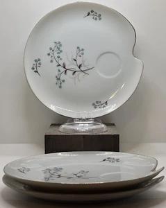 Unbranded Painters Palette Shaped Floral Silver Tone Trim 8.5" Dinner Plates (3) - Picture 1 of 4