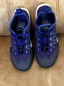 Chaco Schuh für Wasser, Wandern Rafting, Damen 6 - Mann 5 - EU 37 Kinder Bungee Tie Neu - Bild 1 von 5