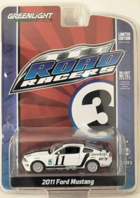 Greenlight 2013 Road Racers "2011 Ford Mustang" - Imagem 1 de 4