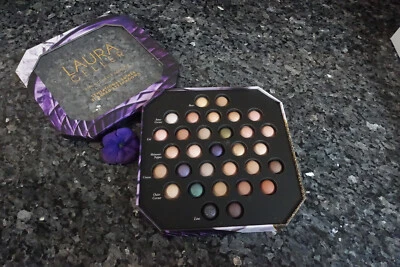 Laura Geller the ultimate palette 31 baked eyeshadows new in box - Image 1 of 4