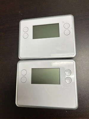 GoControl GC-TBZ48L Z-Wave Battery-Powered Thermostat - Image 1 of 2