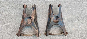 Pair of Original Fiat 127 903/C 1978 Swing Arms (XX880) - Picture 1 of 6
