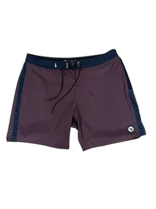 Vuori Peak Boardshorts Herren Gr. 32 Burgund Strand Badehose Sommerkleidung - Bild 1 von 12