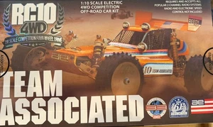 Associated 6040 1/10 RC10 Classic 4WD Buggy Kit - Limited Edition - Picture 1 of 5