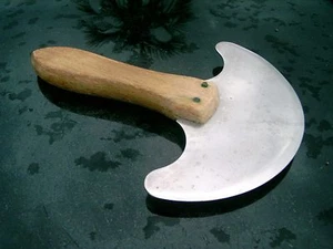 MADE IN FRANCE ECCNOME -1NOX WOOD HANDLE SINGLE STAINLESS STEEL HAND CHOPPER - Picture 1 of 4