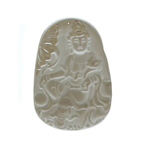 Clear Liuli Glass Kwan Yin, Bodhisattva, Goddess Of Mercy Statue Pendant n511