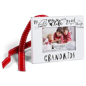 Grandkids Scripture Ink White 4 x 3 Metal Holiday Photo Frame Hanging Ornament - Imagen 1 de 1