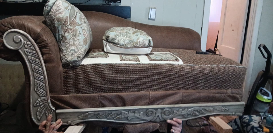 chaise lounge hecho a mano interior Foto 1 de 4