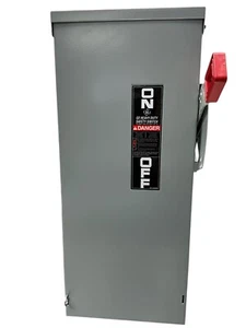 GE TH4323R Disconnect Safety Switch 100 Amp 240V 3P Fusible NEMA 3R Outdoor - Picture 1 of 5