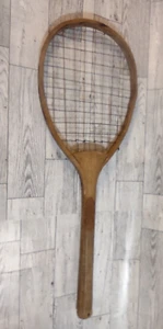 Antique Wooden Children's Tennis Racket - Intact possible 1890-1900s - Picture 1 of 7