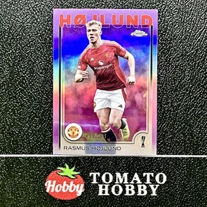 TOPPS CROMO UEFA 2024-25 RASMUS HOJLUND/299 REFRACTOR VIOLETA HOMBRE UTD - Imagen 1 de 2