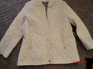 Damen Steppjacke, weiß, Gr. 48, von C&A - Bild 1 von 1