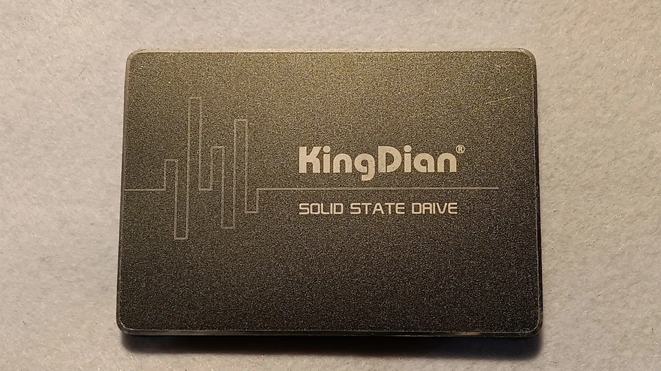 KingDian S200 60GB SATA III Solid State Drive - Image 1 of 3