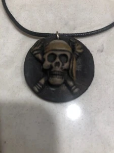 Pirate Skull Crossbones Style Pirates Handmade Pendant Necklace S42 - Picture 1 of 4