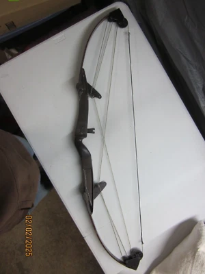 Vintage Bear Archery Whitetail Hunter - Image 1 of 4