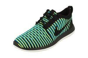 womens nike roshe run trainers