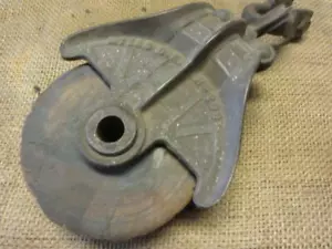 Polea antigua de hierro fundido y madera Myers de colección granero steampunk 5805 - Imagen 1 de 1