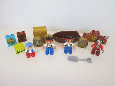 DUPLO Jake and The Neverland Pirates Figures Jake Captain Hook Cubby Boat 14 pcs - Image 1 of 4