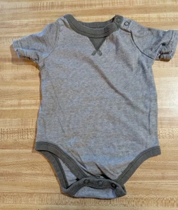 Body verde manga corta 100% algodón 3-6 meses bebé niño Garanimals - Imagen 1 de 1