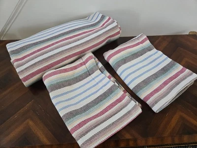 Manta Queen a Rayas Pine Cone Hill Anne Selke Ranch y 2 Fundas de Almohada Estándar Foto 1 de 4