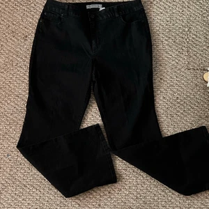 Chicos Platnium Denim Gr. 2,5 (14) schwarze Bootcut Jeans - Bild 1 von 6