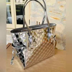 Michael Kors Voyager East West Tote Shoulder Bag Purse Silver NWT - Picture 1 of 10