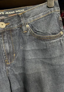 MENS Ex STORE DENIM SLIM LEG KNEE SHORTS 32,34,36,40 - Picture 1 of 3