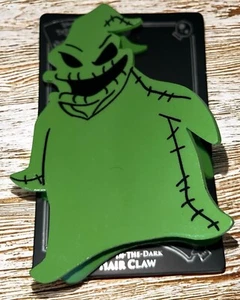 Pinza de pelo Disney Pesadilla antes de Navidad Oogie Boogie brilla en la oscuridad - Imagen 1 de 5