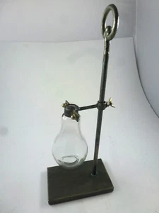 Glasvase mit Metallständer Vase Blumenvase Dekoration Glühbirnenvase  - Picture 1 of 6