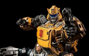 XM Studios Bumblebee 1/10 Scale Statue by XM STUDIOS - Picture 1 of 12
